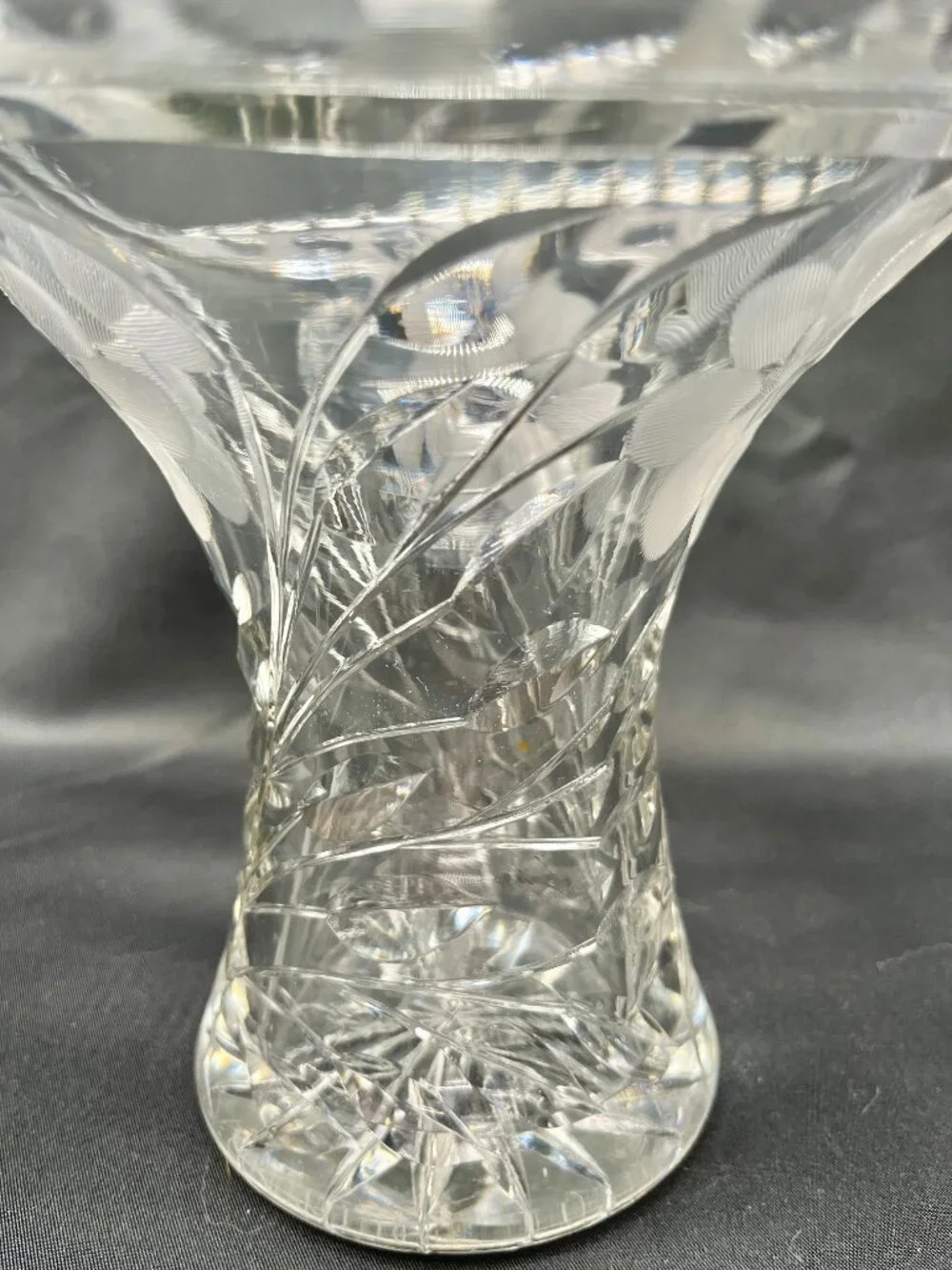 Vintage American Brilliant or Victorian-Style Lead Crystal Pedestal Vase